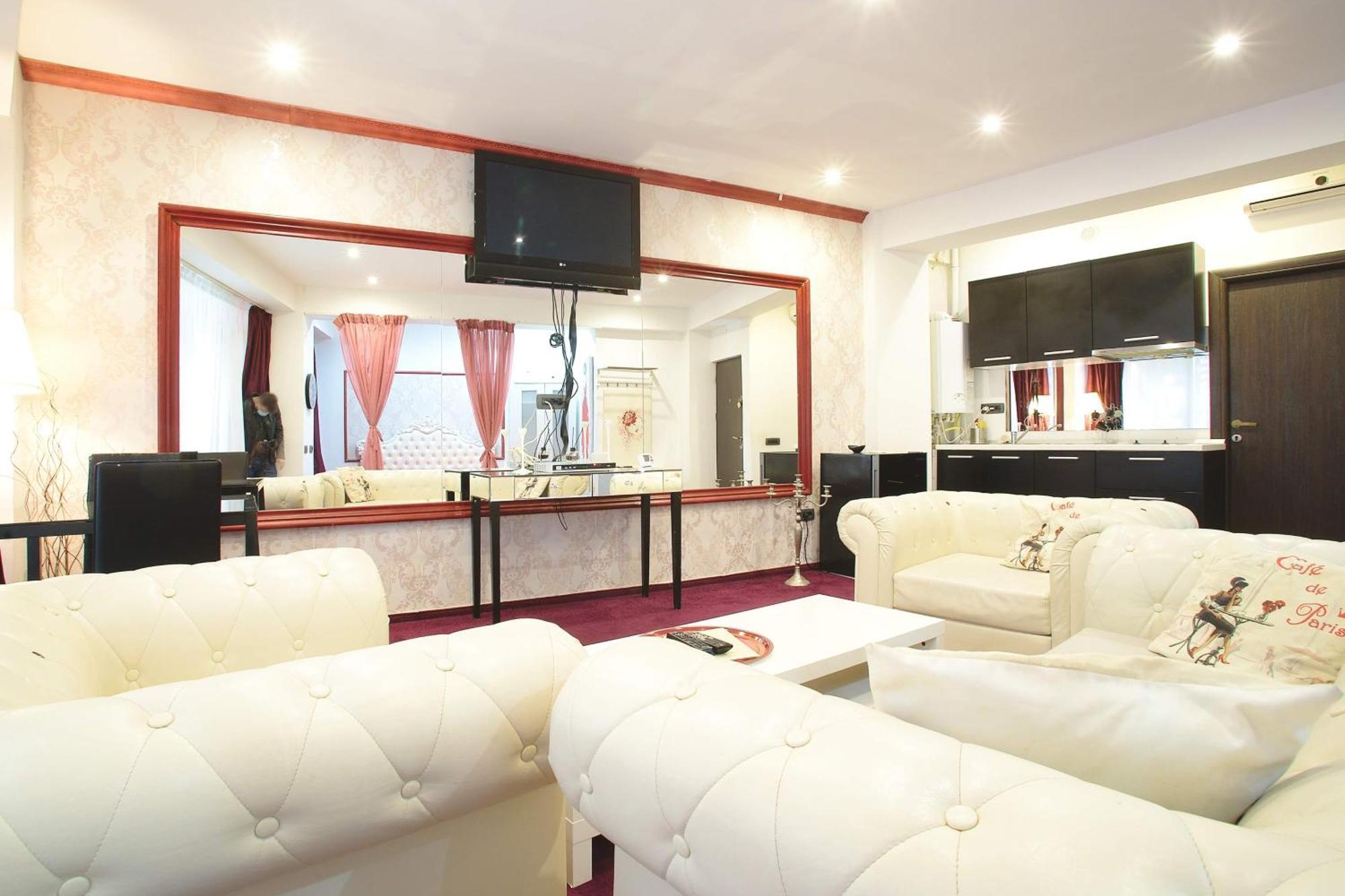 Aparthotel Jolie Galaţi Стая снимка
